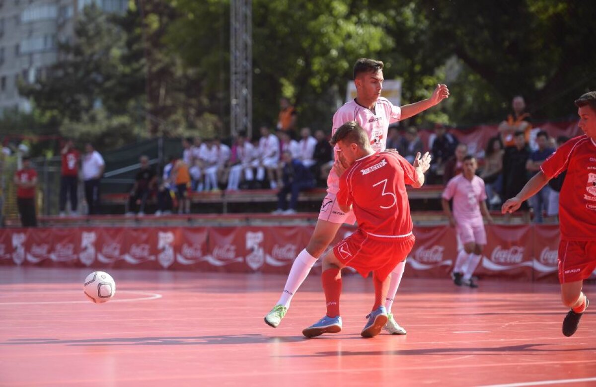 GALERIE FOTO » Ploaie de goluri! LT Doamna Chiajna - LPS Bacău, 9-6