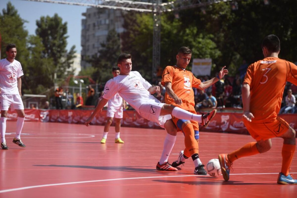 GALERIE FOTO Show în Cupa Coca Cola! O zi de sîmbătă spectaculoasă, cu goluri multe! Am aflat cele 4 finaliste