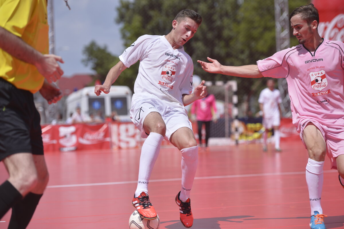 FOTO Cupa Coca-Cola și-a desemnat cîştigătorii! LPS Cluj s-a impus clar la feminin, iar Liceul Doamna Chiajna la masculin!