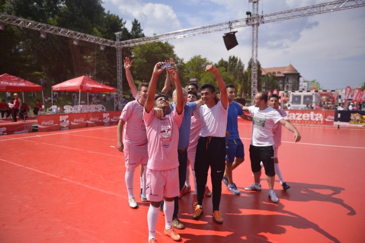 GALERIE FOTO Atmosferă de zile mari la finalele Cupei Coca Cola! Lacrimi, bucurie și emoții cît cuprinde într-o serie de imagini spectaculoase