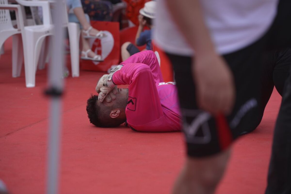 GALERIE FOTO Atmosferă de zile mari la finalele Cupei Coca Cola! Lacrimi, bucurie și emoții cît cuprinde într-o serie de imagini spectaculoase