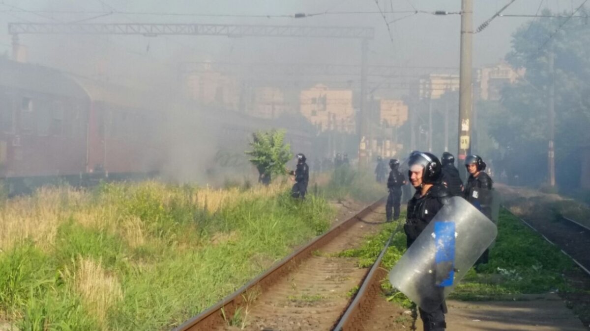 VIDEO+FOTO Cruchot ar fi fost mîndru » Jandarmii au oferit faza zilei înaintea finalei Cupei :)