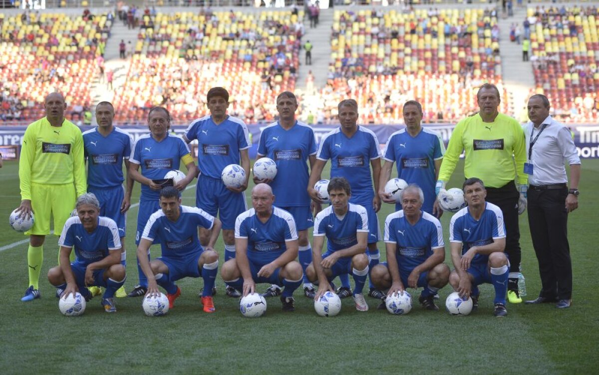 FOTO Spectacol în "Meciul de Legendă" din deschiderea finalei Cupei » Adi Ilie a fost cel mai bun de pe teren
