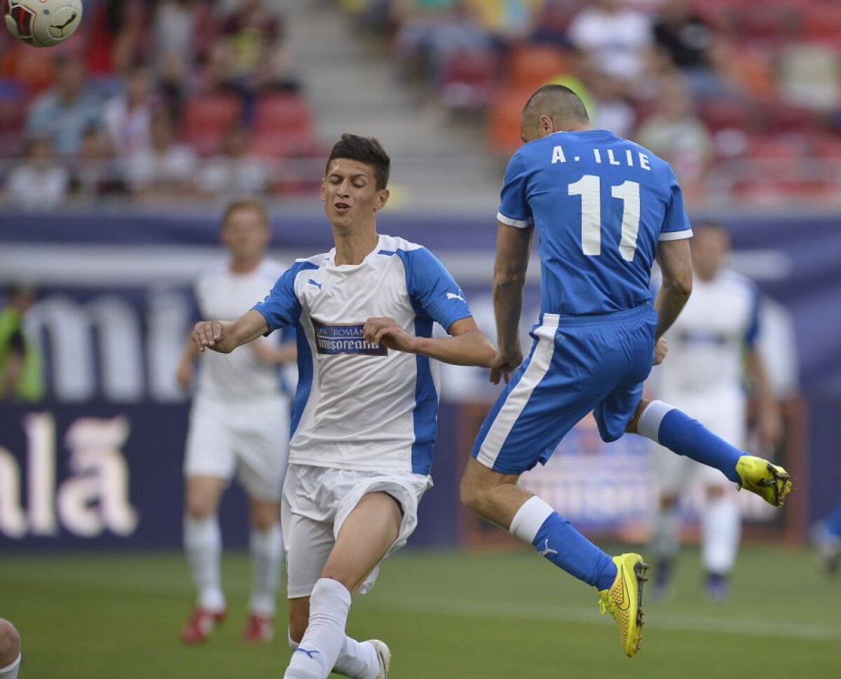 FOTO Pot juca în Liga 1! Legendele au făcut senzaţie pe Naţional Arena înainte de finala Cupei României