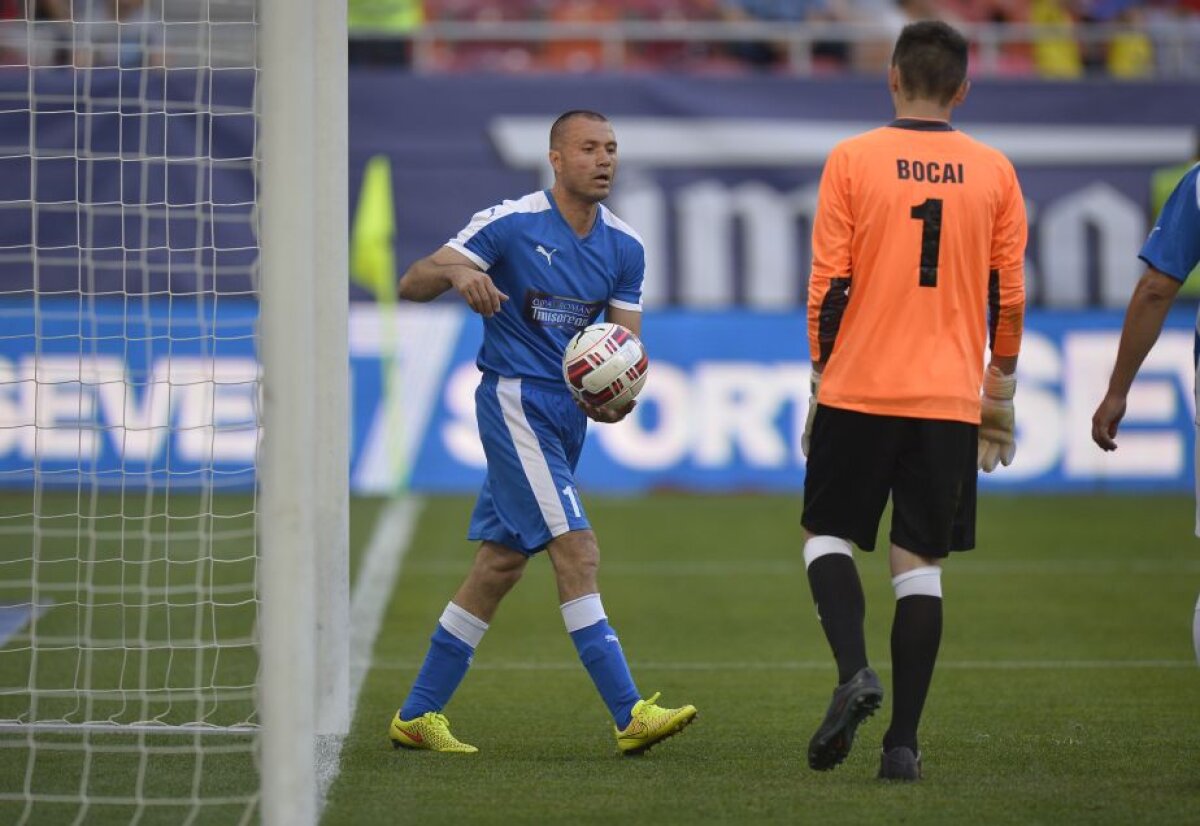 FOTO Pot juca în Liga 1! Legendele au făcut senzaţie pe Naţional Arena înainte de finala Cupei României