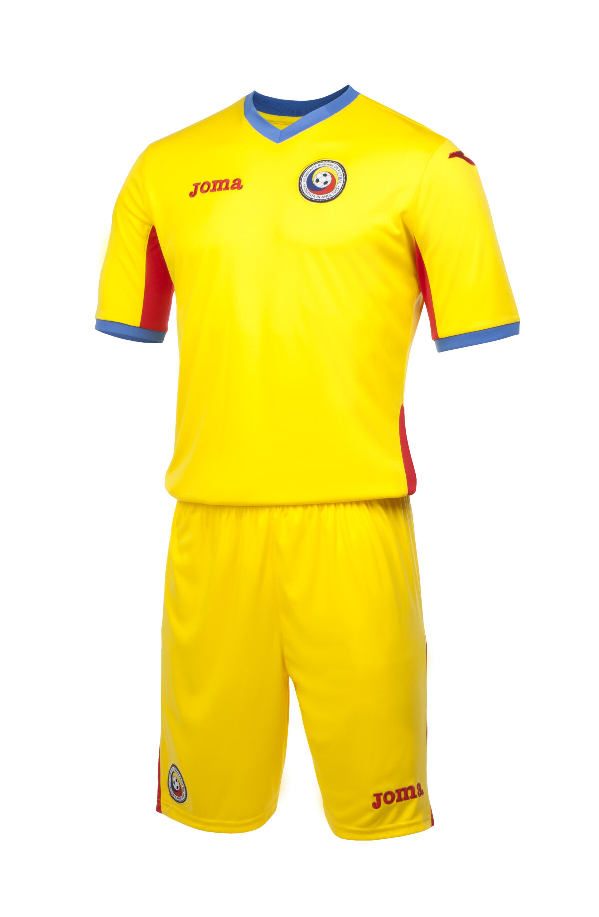FOTO+VIDEO Prezentare oficială: noul echipament al naţionalei, după trecerea de la Adidas la Joma. Cum ți se pare? 