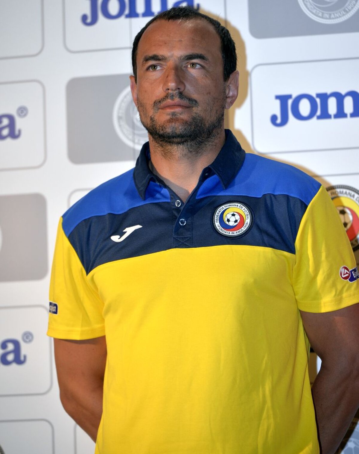 FOTO+VIDEO Prezentare oficială: noul echipament al naţionalei, după trecerea de la Adidas la Joma. Cum ți se pare? 