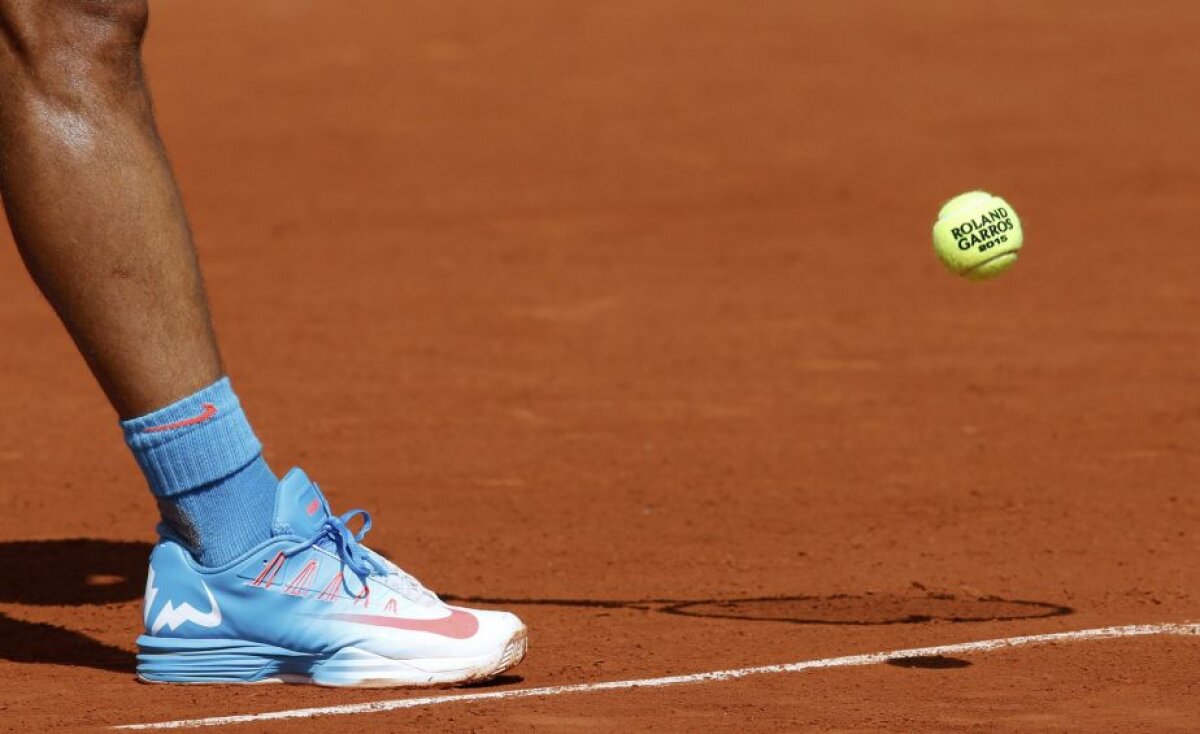 FOTO şi VIDEO » Regele a căzut! Djokovici l-a demolat pe Nadal în sferturile de finală de la Roland Garros! E al doilea jucător care îl bate pe spaniol pe zgura de la Paris