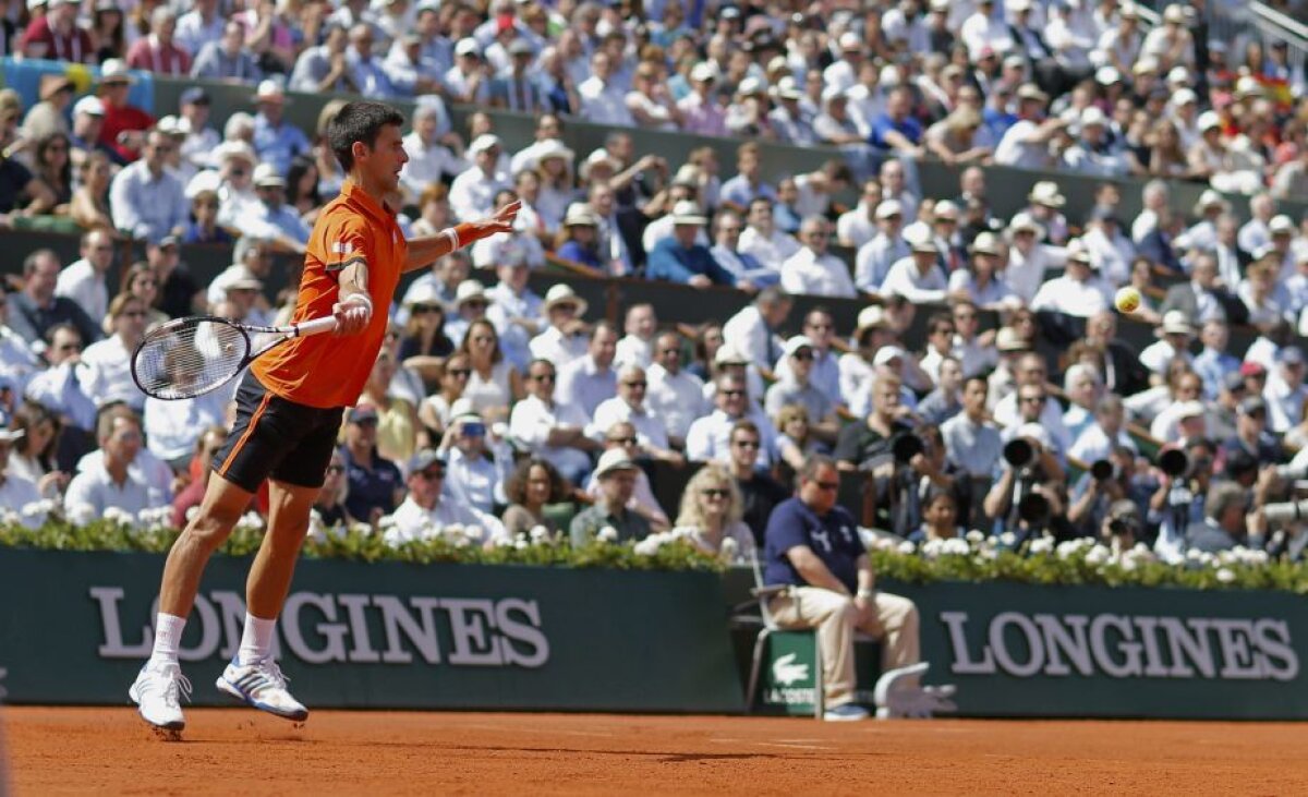 FOTO şi VIDEO » Regele a căzut! Djokovici l-a demolat pe Nadal în sferturile de finală de la Roland Garros! E al doilea jucător care îl bate pe spaniol pe zgura de la Paris