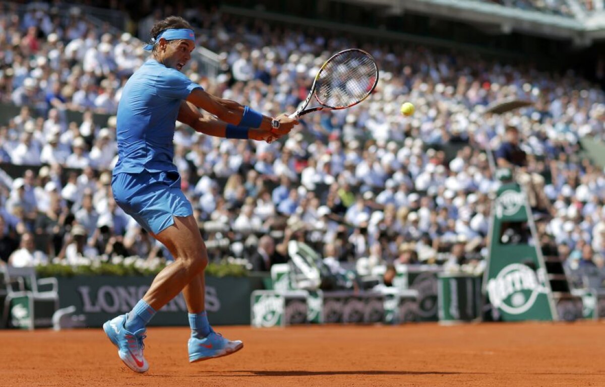 FOTO şi VIDEO » Regele a căzut! Djokovici l-a demolat pe Nadal în sferturile de finală de la Roland Garros! E al doilea jucător care îl bate pe spaniol pe zgura de la Paris