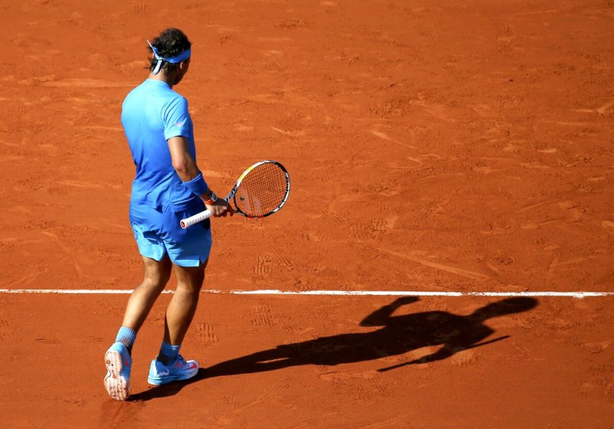 FOTO şi VIDEO » Regele a căzut! Djokovici l-a demolat pe Nadal în sferturile de finală de la Roland Garros! E al doilea jucător care îl bate pe spaniol pe zgura de la Paris