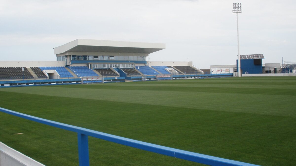 EXCLUSIV GALERIE FOTO Aici îşi va juca Viitorul meciurile de pe teren propriu din sezonul viitor » Imagini cu arena construită de Gică Hagi