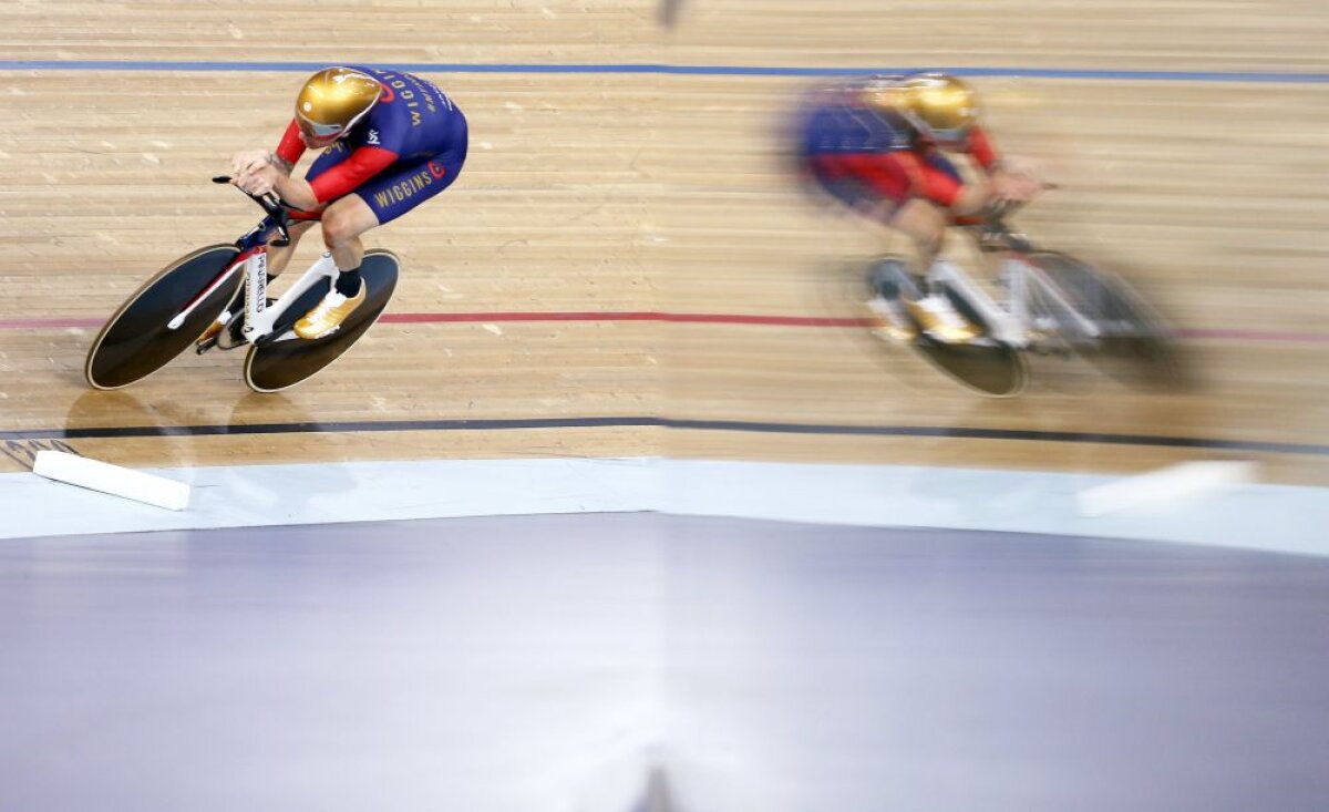 Sir Bradley Wiggins a spulberat Recordul Orei în ciclism! Dar întrebarea rămîne: cît rezistă?