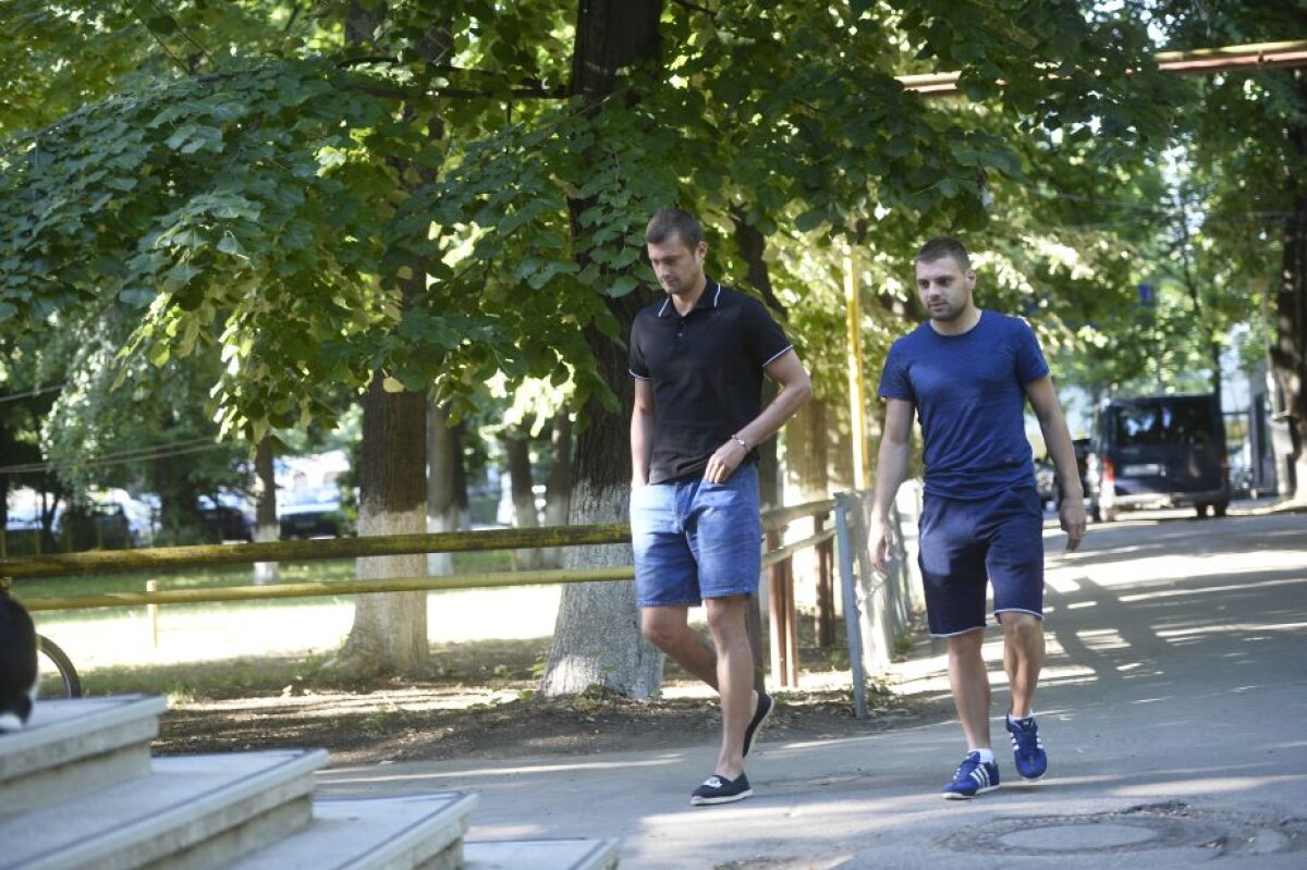 GALERIE FOTO Doar o săptămînă de pauză » Steliştii au efectuat vizita medicală, iar după-amiază pleacă în primul cantonament