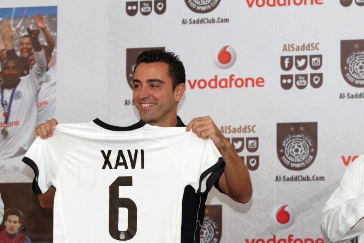 VIDEO + FOTO Primele imagini cu Xavi în Qatar » Primire de gală pentru campionul Europei