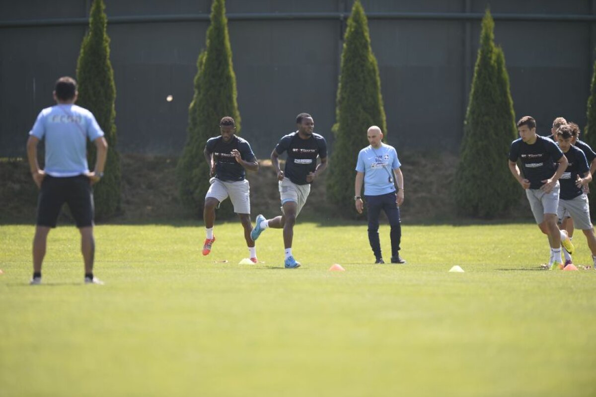 GALERIE FOTO EXCLUSIV Primul antrenament al lui Alcenat sub comanda lui Rădoi » Fundașul i-a impresionat pe cei din staff