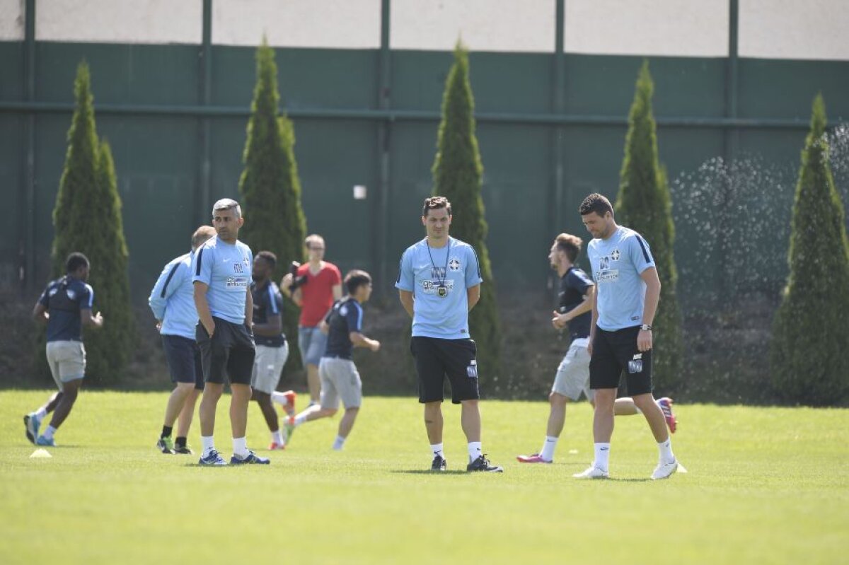GALERIE FOTO EXCLUSIV Primul antrenament al lui Alcenat sub comanda lui Rădoi » Fundașul i-a impresionat pe cei din staff