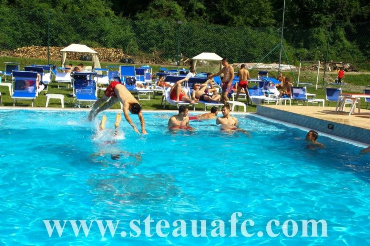 GALERIE FOTO Rădoi i-a dus pe stelişti la han » Cum s-au relaxat campionii