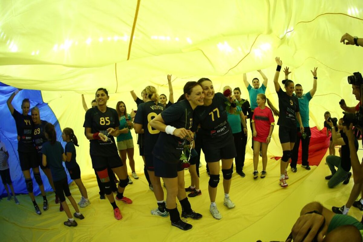 FOTO Calificare cu apa la gît » România s-a calificat la Mondial, dar a tremurat serios la returul cu Serbia