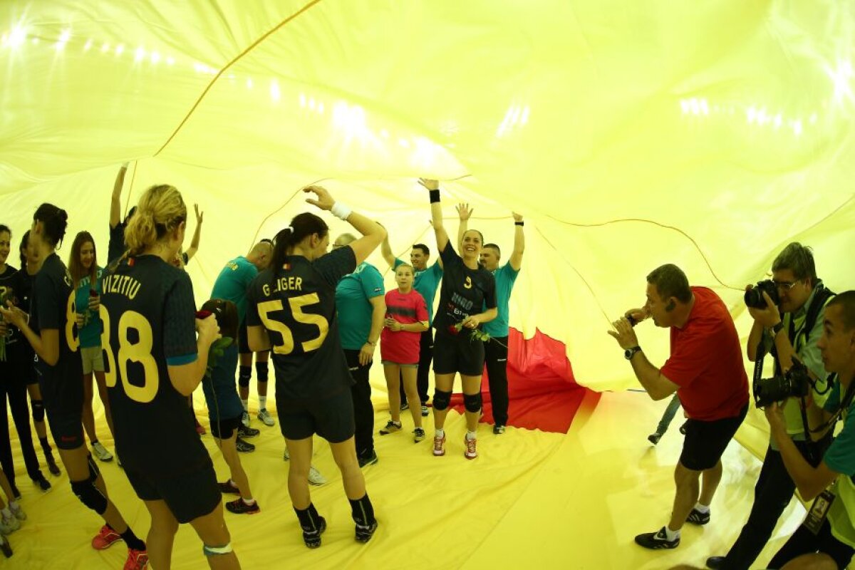 FOTO Calificare cu apa la gît » România s-a calificat la Mondial, dar a tremurat serios la returul cu Serbia