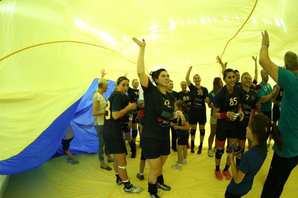 FOTO Calificare cu apa la gît » România s-a calificat la Mondial, dar a tremurat serios la returul cu Serbia