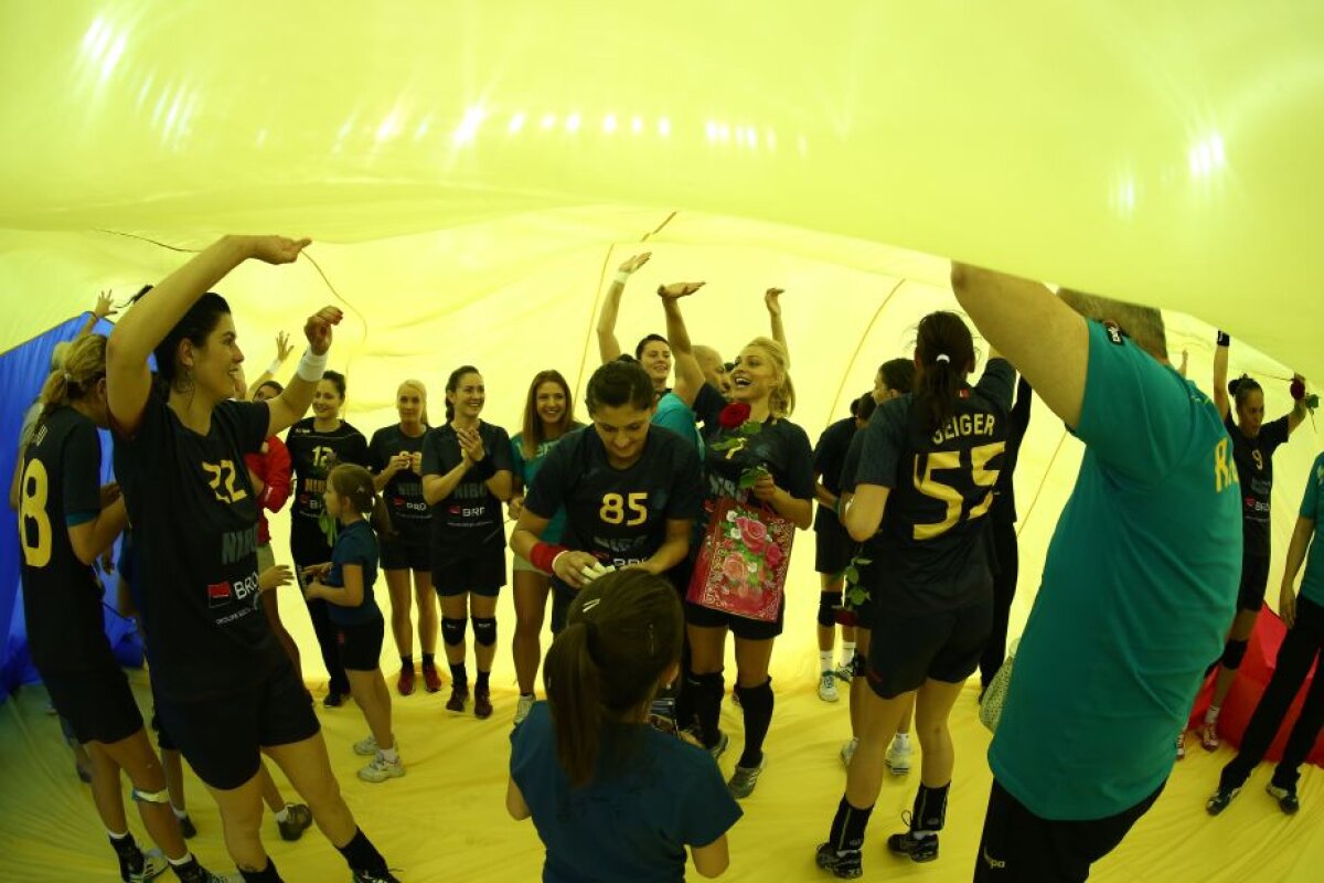 FOTO Calificare cu apa la gît » România s-a calificat la Mondial, dar a tremurat serios la returul cu Serbia