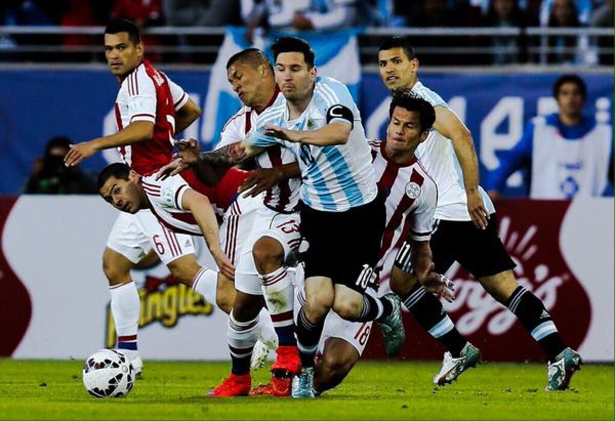 FOTO + VIDEO Argentina a debutat la Copa America » Moment senzaţional cu Messi în prim-plan! Nu a fost oprit nici măcar de 4 fundaşi!