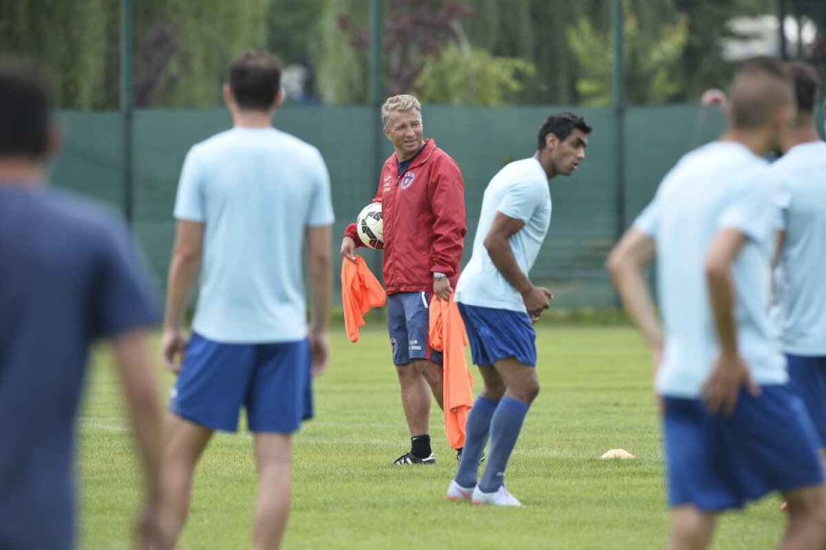 GALERIE FOTO Dan Petrescu, achizițiile și TRX-ul de camuflaj » Imagini inedite de la antrenamentul mureșenilor