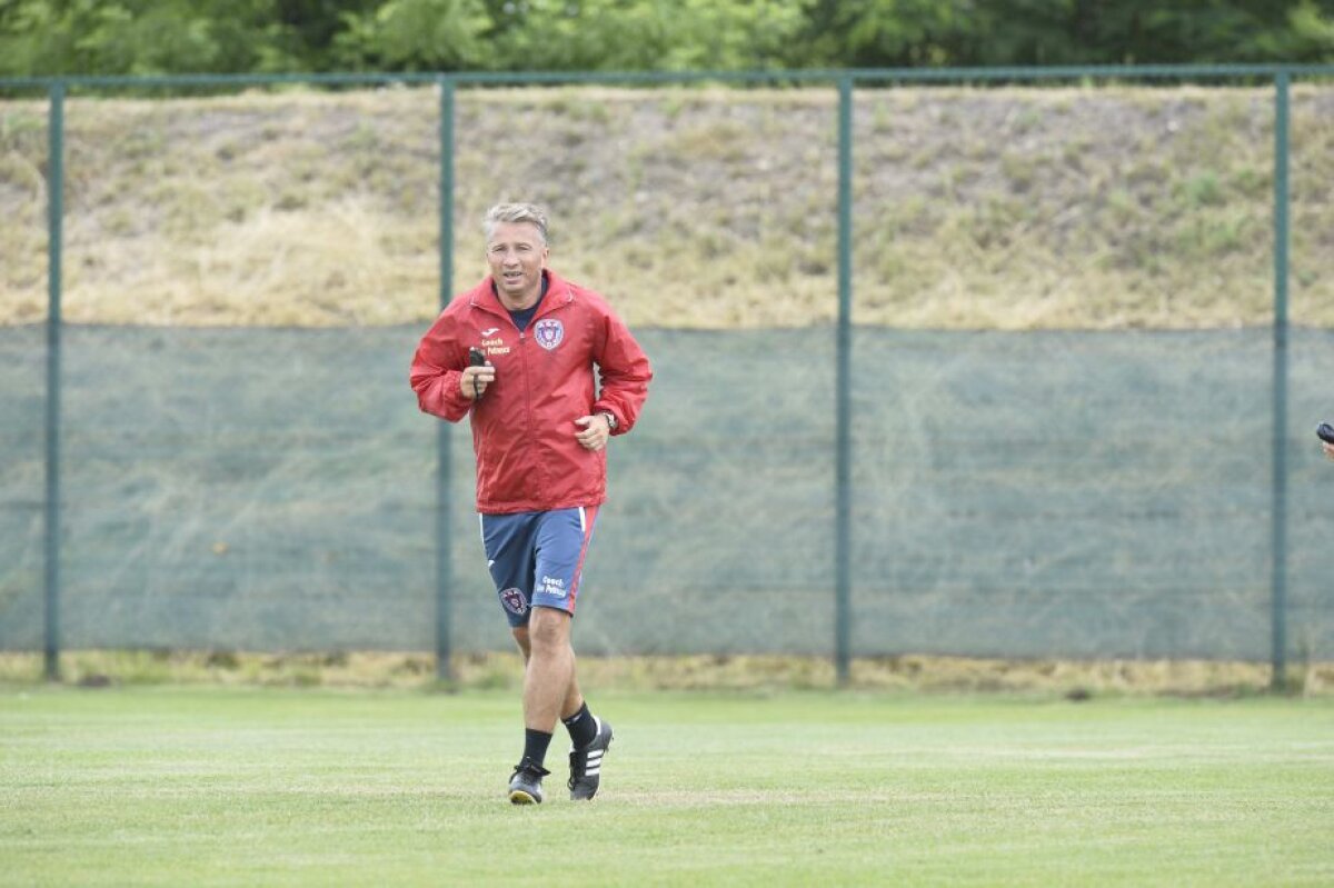 GALERIE FOTO Dan Petrescu, achizițiile și TRX-ul de camuflaj » Imagini inedite de la antrenamentul mureșenilor