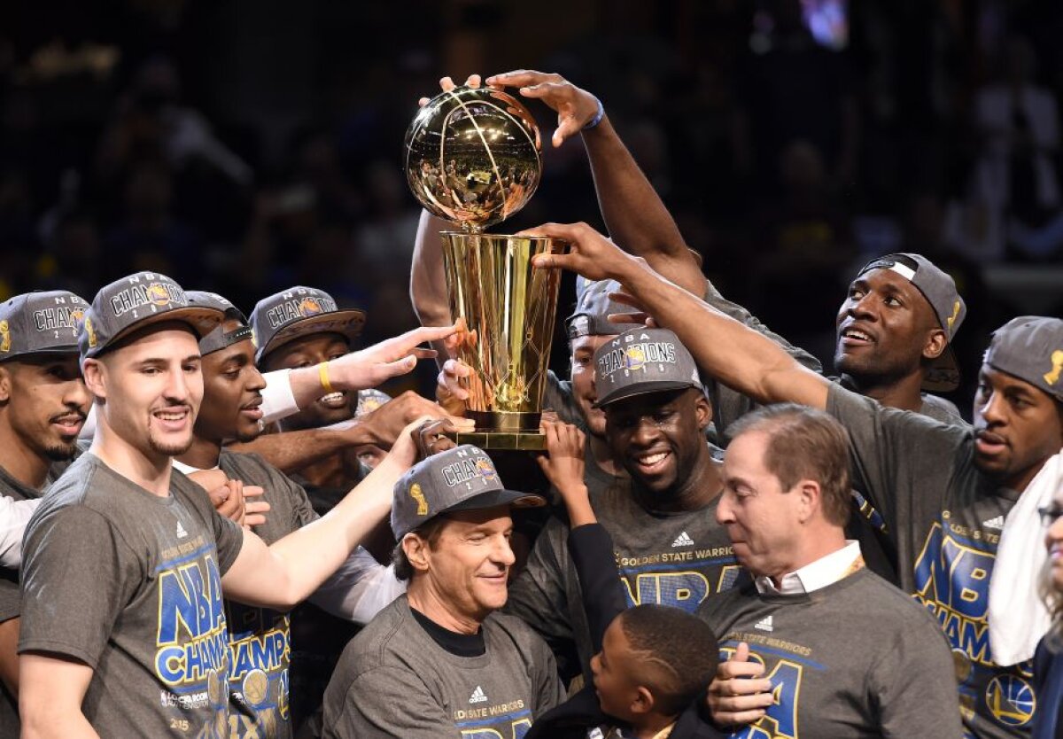 Anul războinicilor » Golden State Warrios a cucerit primul titlu NBA după 40 de ani