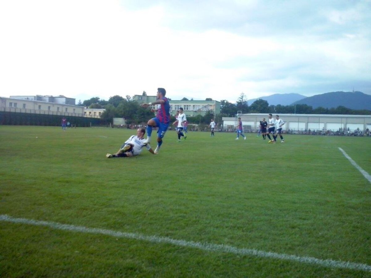 GALERIE FOTO Instrucție cu Liga a 4-a » Recital ofensiv la primul meci cu Rădoi antrenor. Toate detaliile de la Steaua - ASF Zărnești
