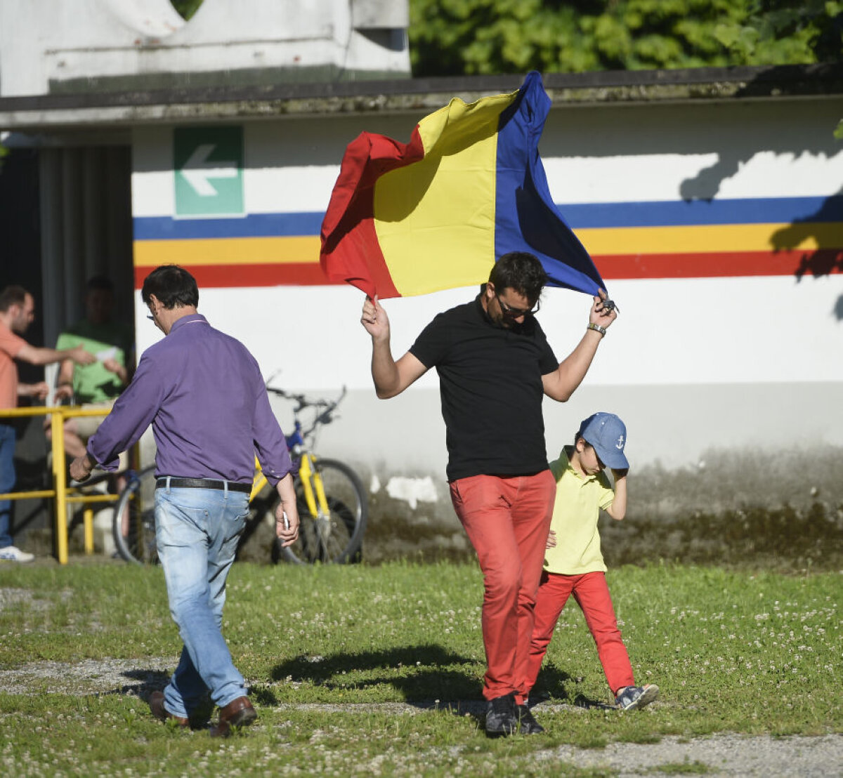 FOTO Victorie la scor pentru puştii "cîinilor" » Dinamo a început cu dreptul cantonamentul din Italia, 10-2 cu Verbania Calcio