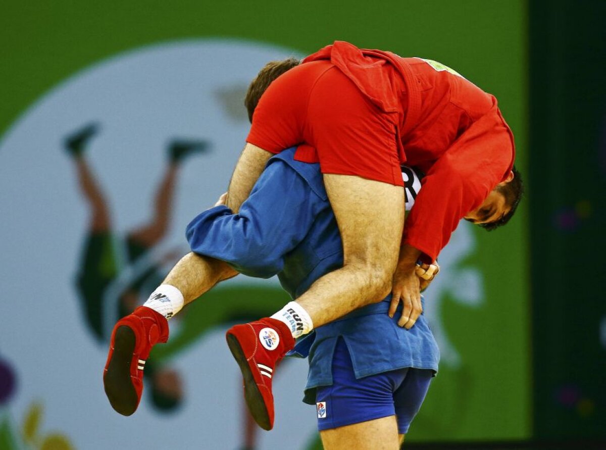 VIDEO Gest superb de fair-play la Jocurile Europene de la Baku » Şi-a cărat adversarul pînă la vestiare