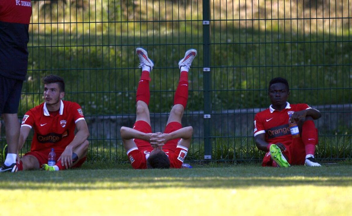 FOTO Dinamo, victorii pe bandă rulantă în cantonamentul din Italia » "Cîinii" au învins FC Chiasso, scor 3-1