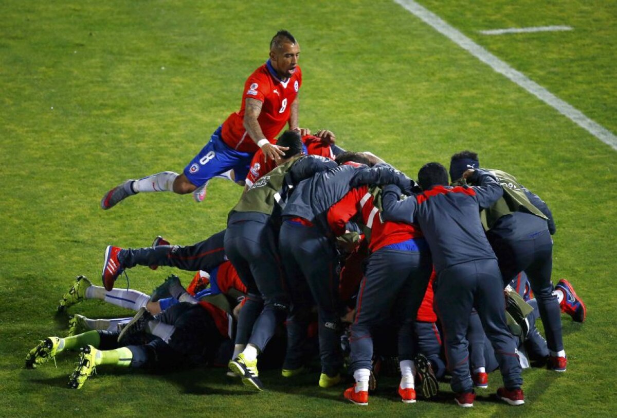 VIDEO și FOTO Chile, prima semifinalistă la Copa America, după 1-0 cu Uruguay » Cavani a văzut roșu după ce a fost provocat cu un gest incredibil 