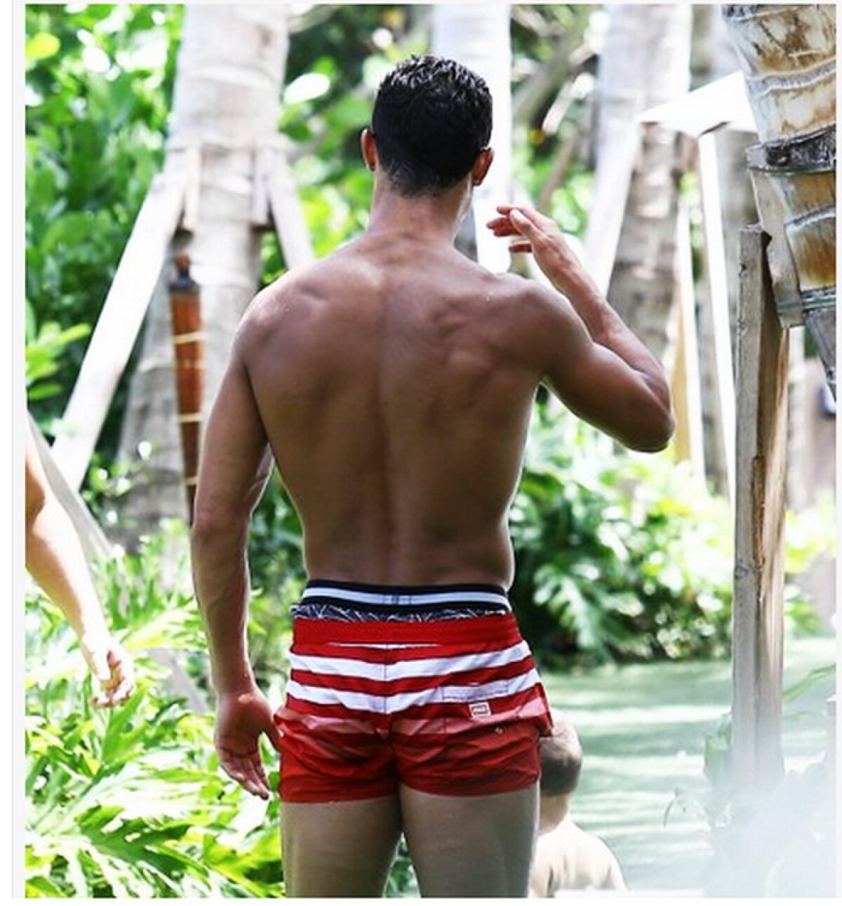 Cristiano Ronaldo, fierbinte rău! Uite ce posterior are fotbalistul