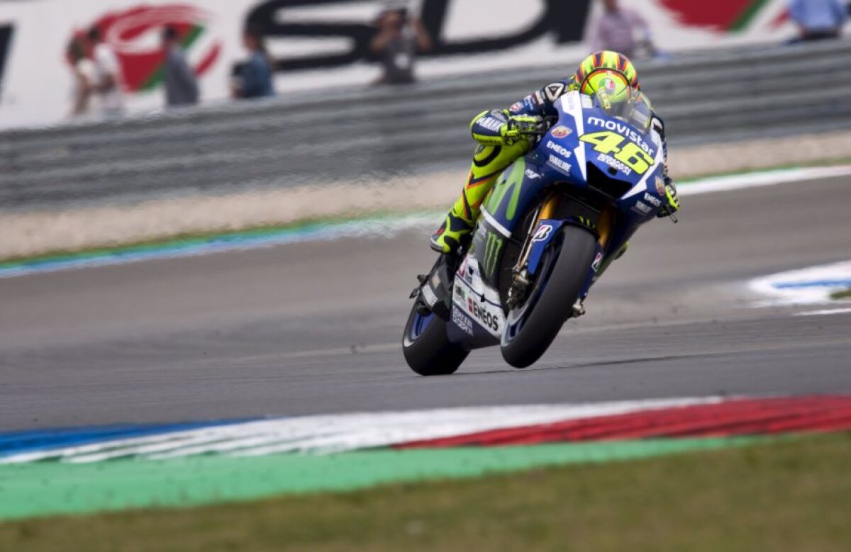 GALERIE FOTO Valentino Rossi - Marc Marquez, prietenie pe muchie de cuțit! "Il Dottore" a cîștigat Marele Premiu al Olandei după un nou duel controversat cu spaniolul