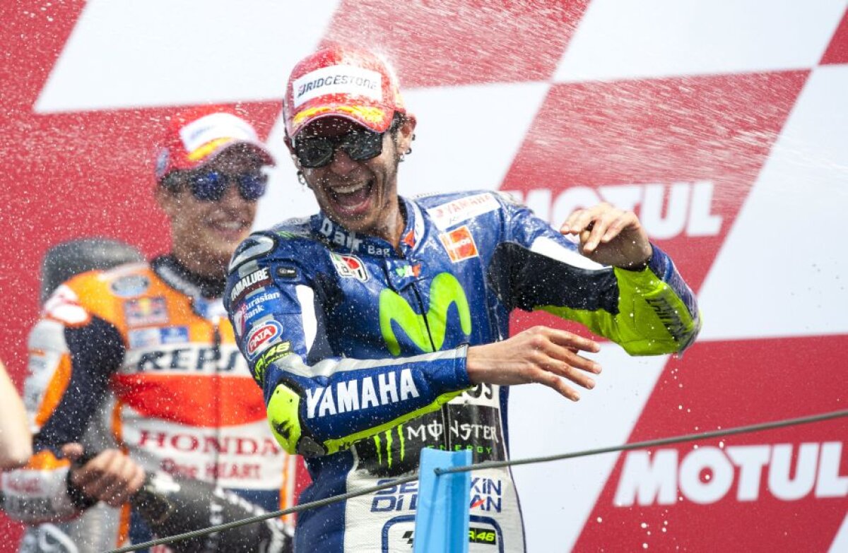 GALERIE FOTO Valentino Rossi - Marc Marquez, prietenie pe muchie de cuțit! "Il Dottore" a cîștigat Marele Premiu al Olandei după un nou duel controversat cu spaniolul