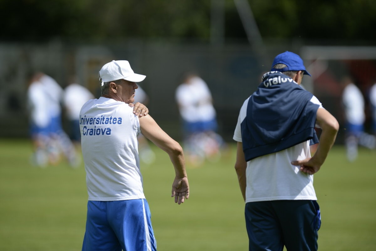 GALERIE FOTO One man show » Sorin Cîrțu face spectacol la antrenamentele Craiovei