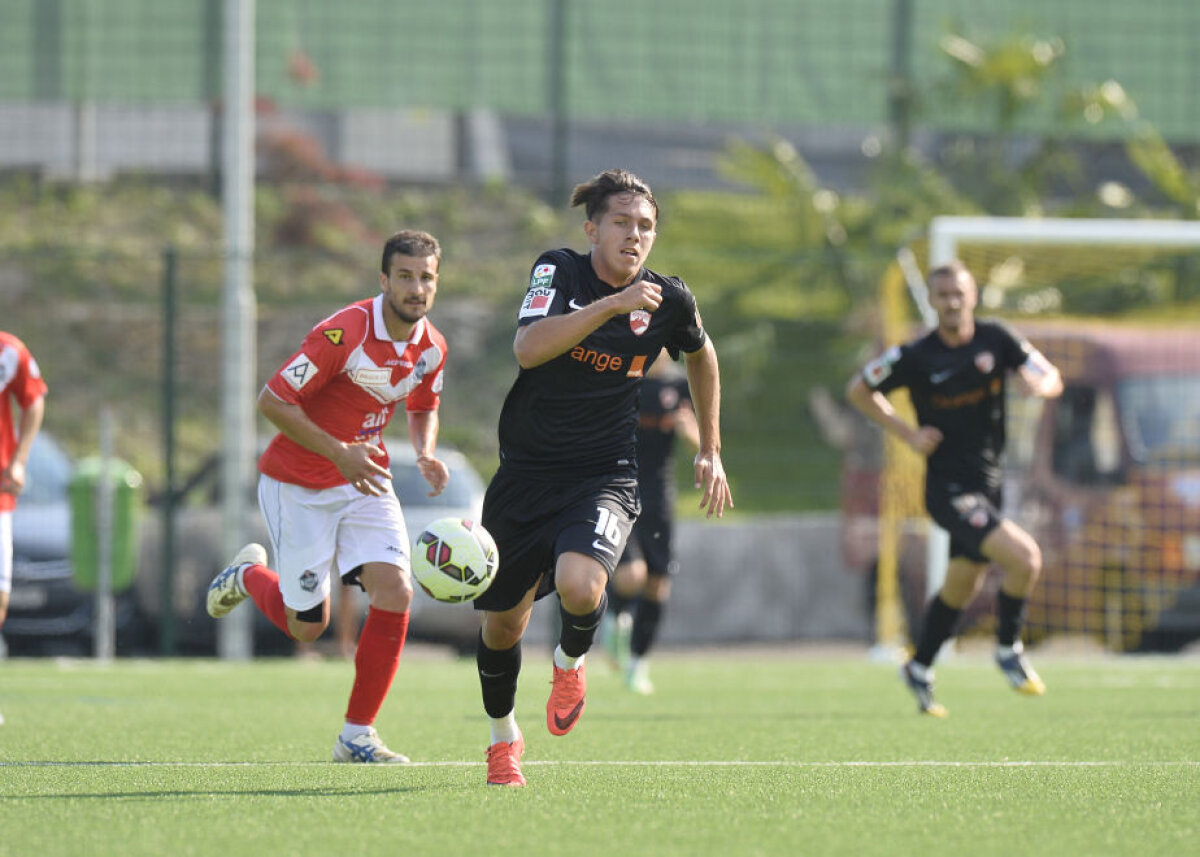 FOTO Dinamo a cîștigat triunghiularul din Elveția » Patrick Petre și Vojnovici au fost eroii ”cîinilor”