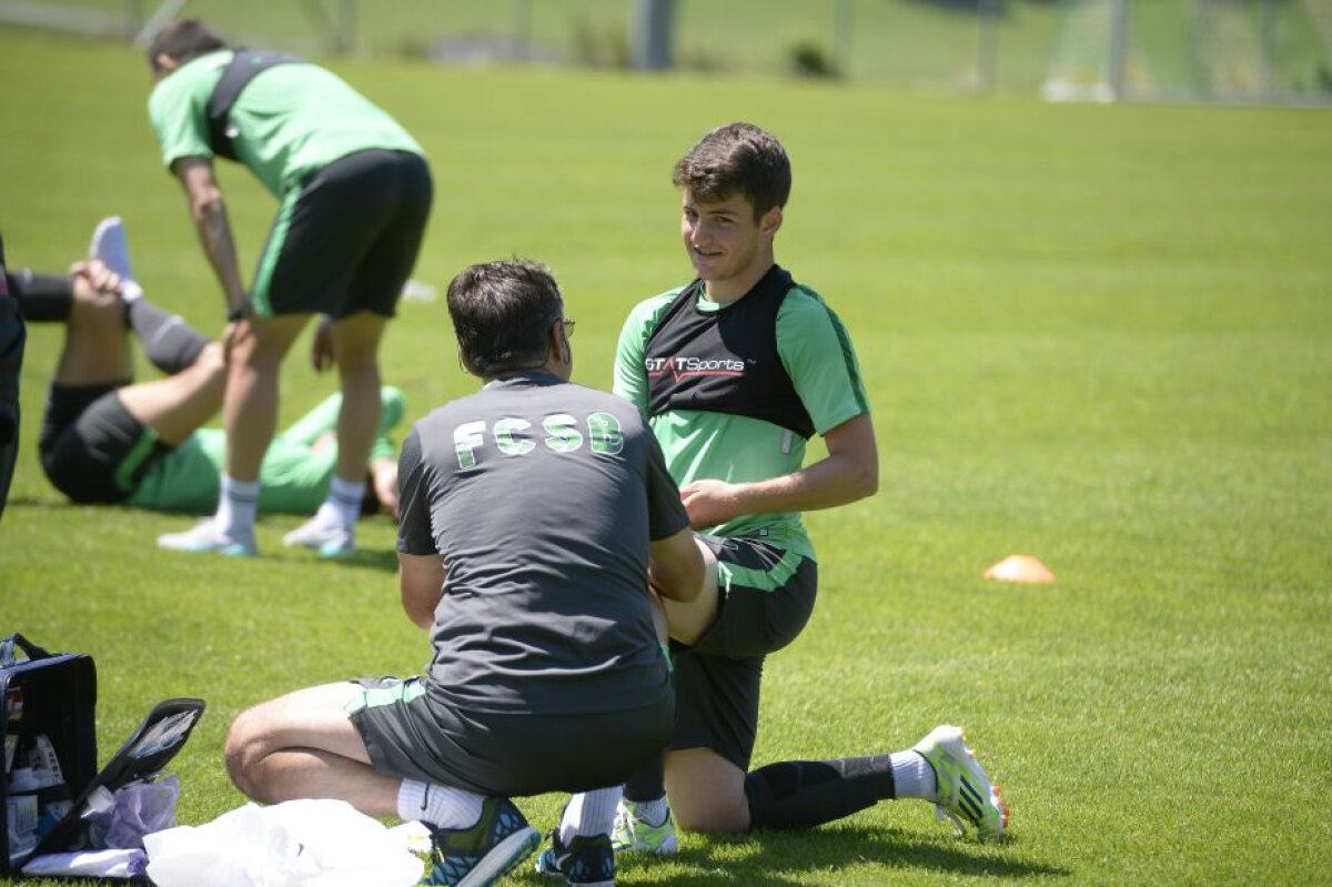 GALERIE FOTO 20 de imagini cu jucătorii Stelei în cantonamentul din Austria » Prin ce trec roş-albaştrii pentru a-şi apăra titlul