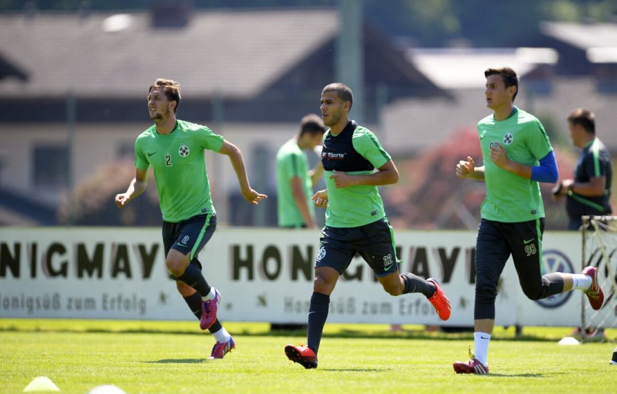 FOTO EXCLUSIV din Austria » Tahar la primul antrenament sub comanda lui Mirel Rădoi » A preluat numărul unui jucător îndepărtat în această vară de Steaua