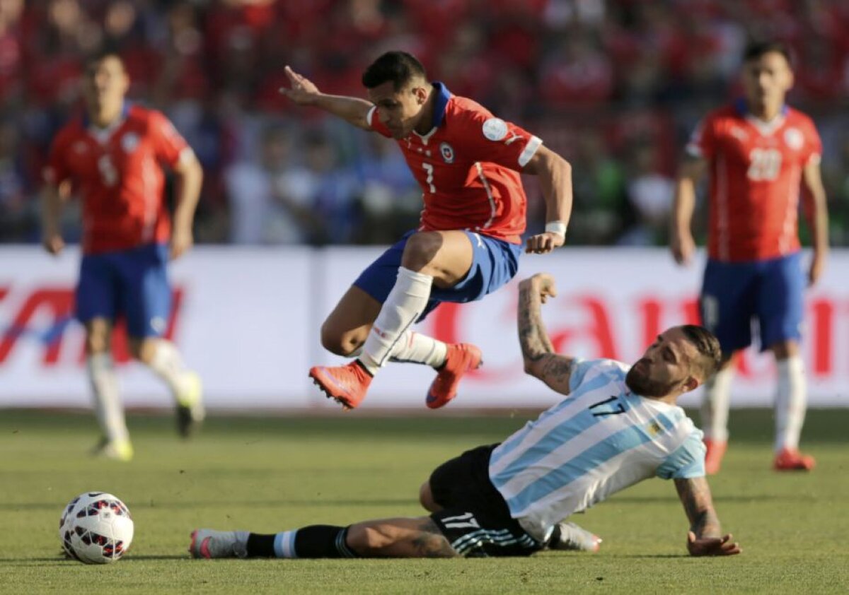 FOTO Chile a cîștigat Copa America în fața Argentinei, scor 4-1 » Higuain și Banega au ratat penalty-urile "pumelor"