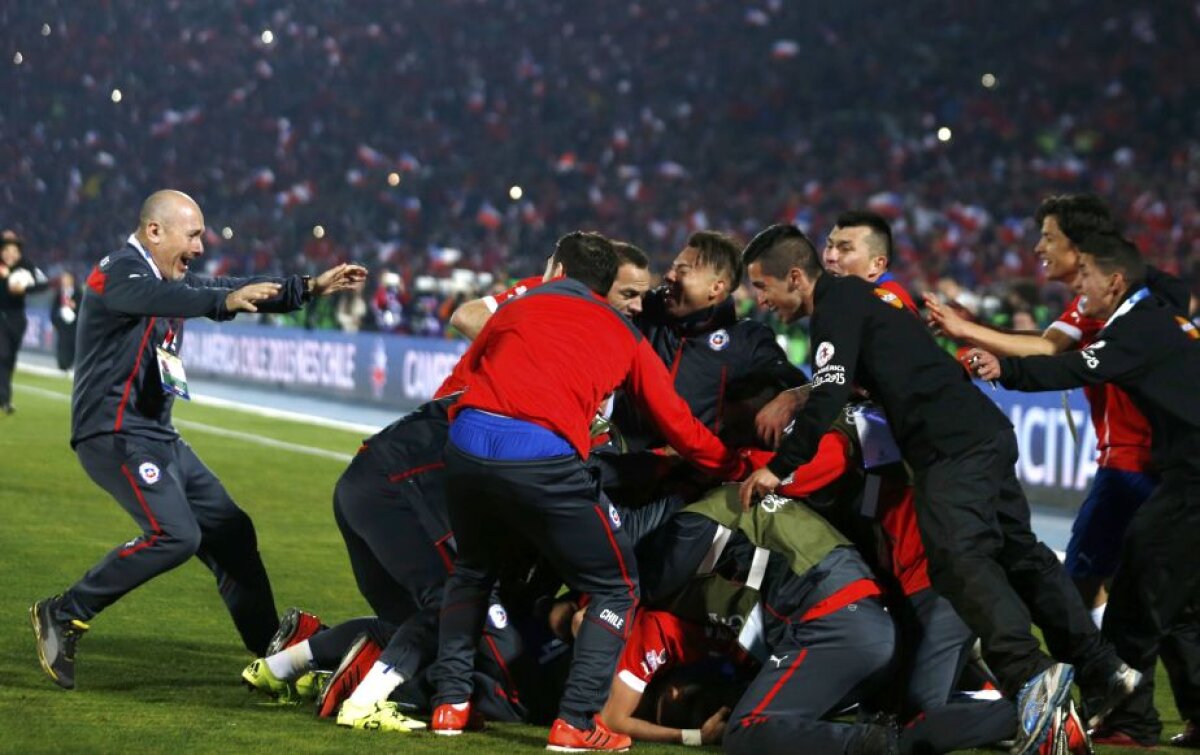 GALERIE FOTO Cum au sărbătorit chilienii cîștigarea în premieră a Copei America