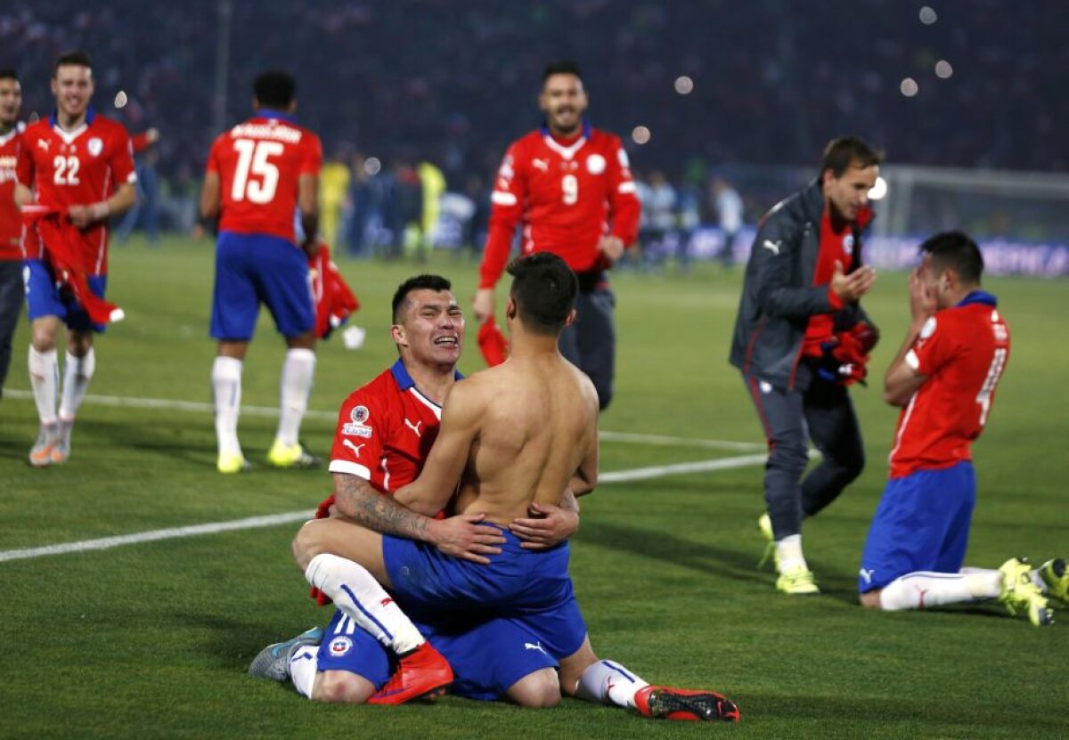 GALERIE FOTO Cum au sărbătorit chilienii cîștigarea în premieră a Copei America