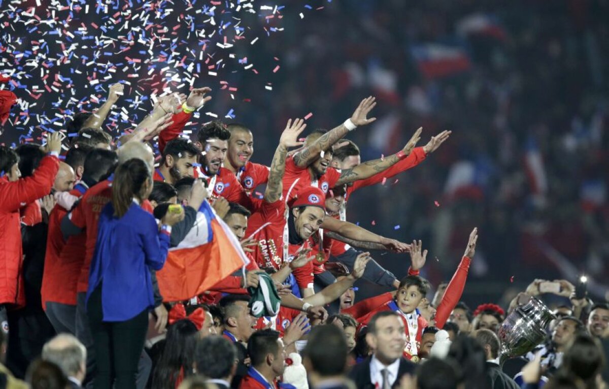 GALERIE FOTO Cum au sărbătorit chilienii cîștigarea în premieră a Copei America