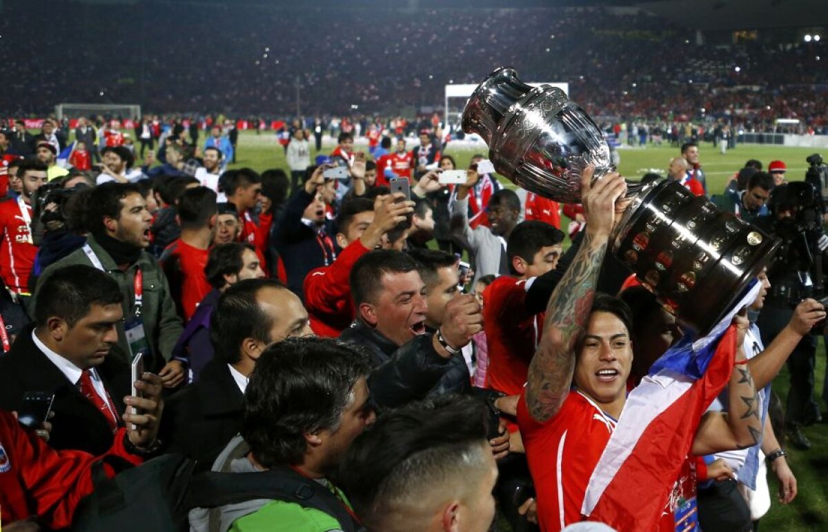 GALERIE FOTO Cum au sărbătorit chilienii cîștigarea în premieră a Copei America