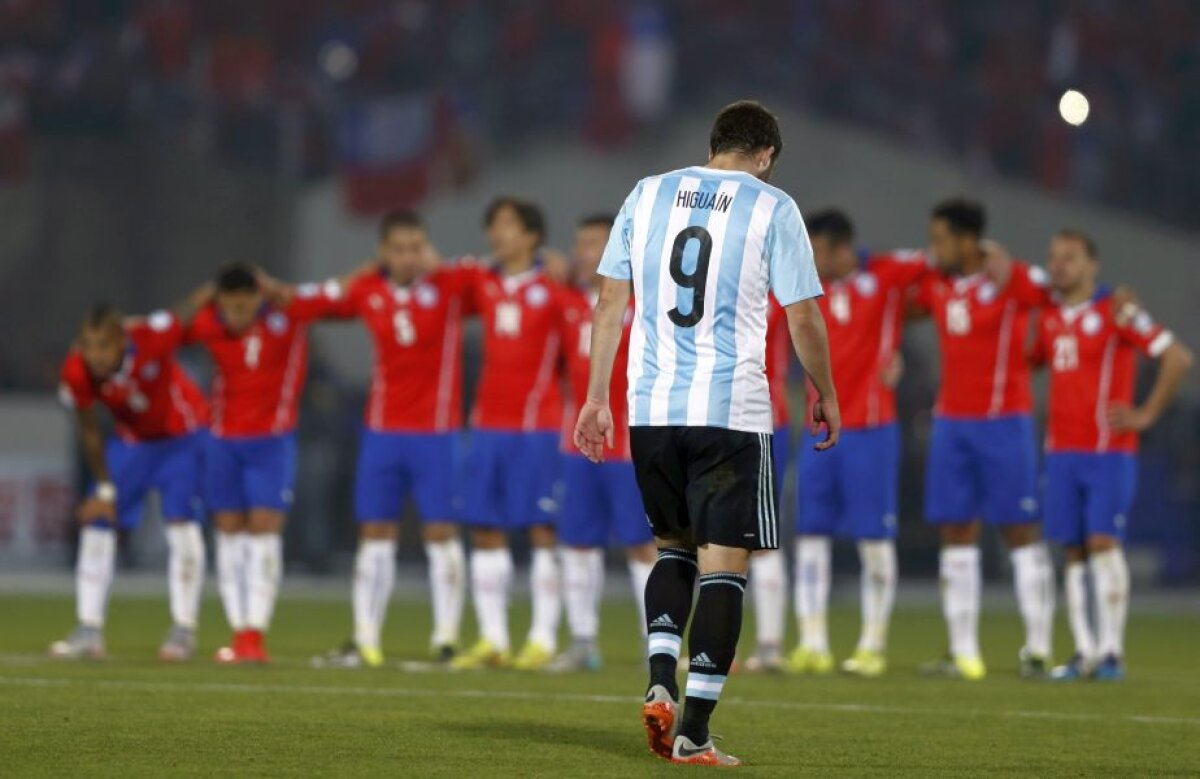 GALERIE FOTO Tristețe argentiniană » "Pumele" abia și-au putut stăpîni lacrimile după finala Copa America