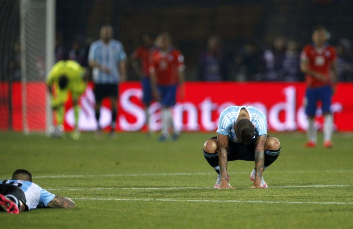 GALERIE FOTO Tristețe argentiniană » "Pumele" abia și-au putut stăpîni lacrimile după finala Copa America