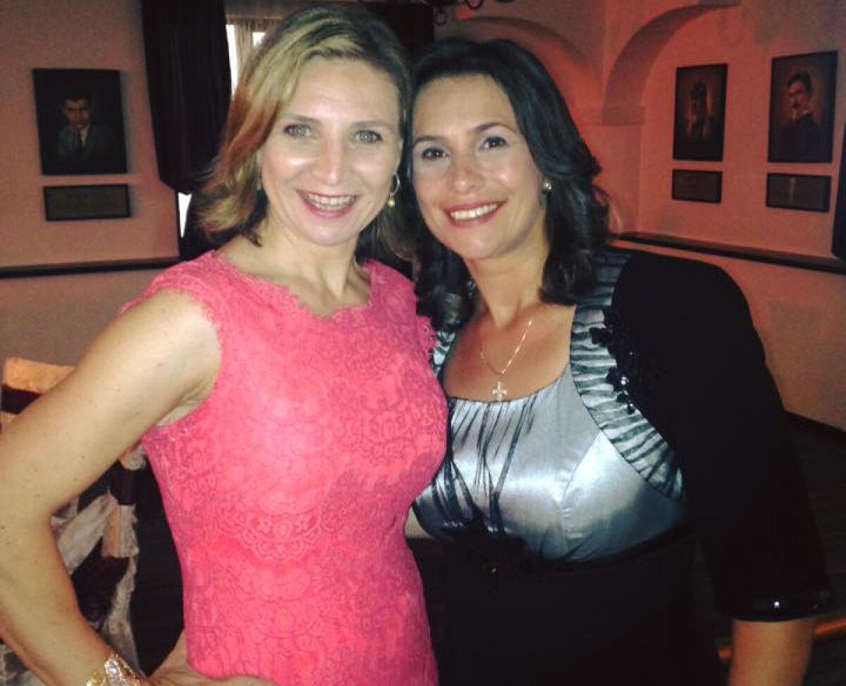 FOTO Reuniune fără aparate » Gimnastele de aur ale României s-au reîntîlnit la nunta Mariei Olaru